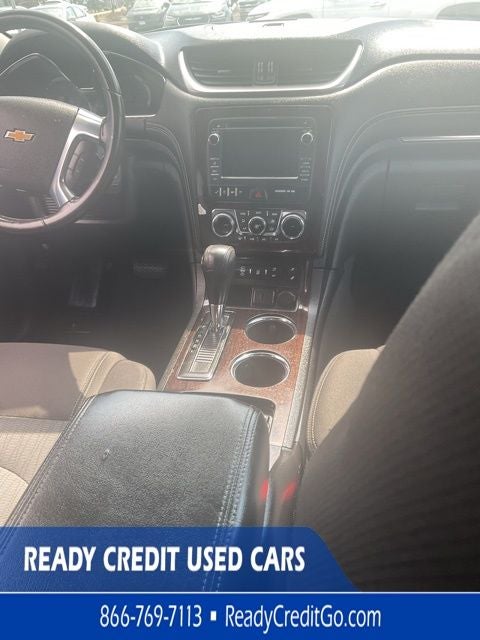 2017 Chevrolet Traverse 2LT 2LT