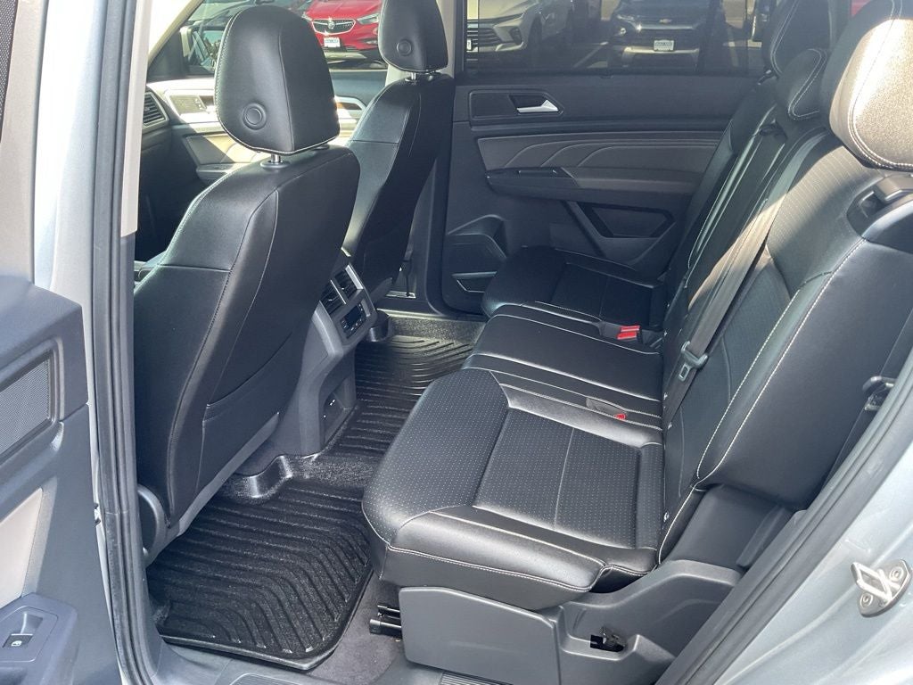 2021 Volkswagen Atlas 3.6L V6 SE w/Technology
