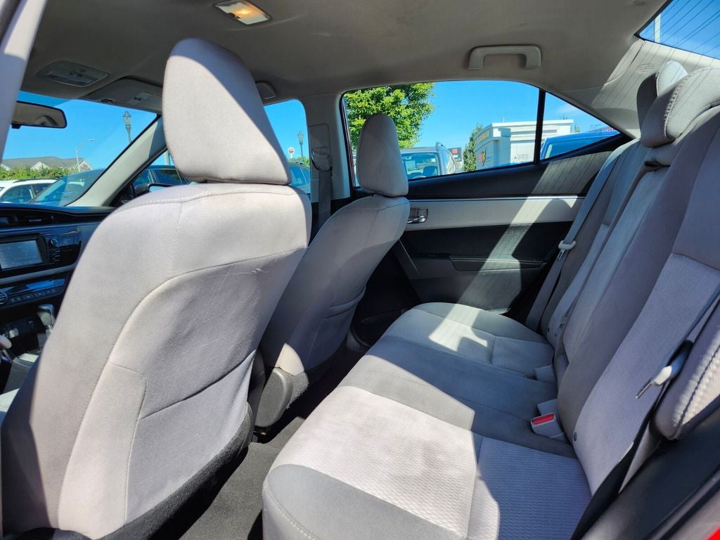 2015 Toyota Corolla LE