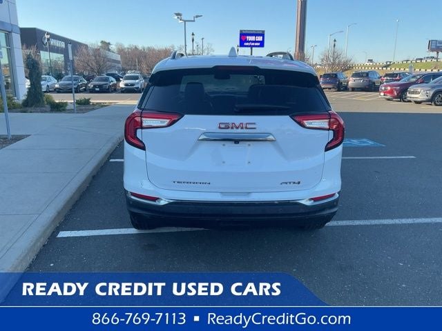 2022 GMC Terrain AT4