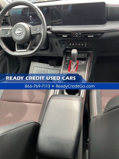 2025 Nissan Kicks SR