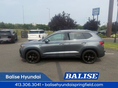 2023 Volkswagen Taos 1.5T SE