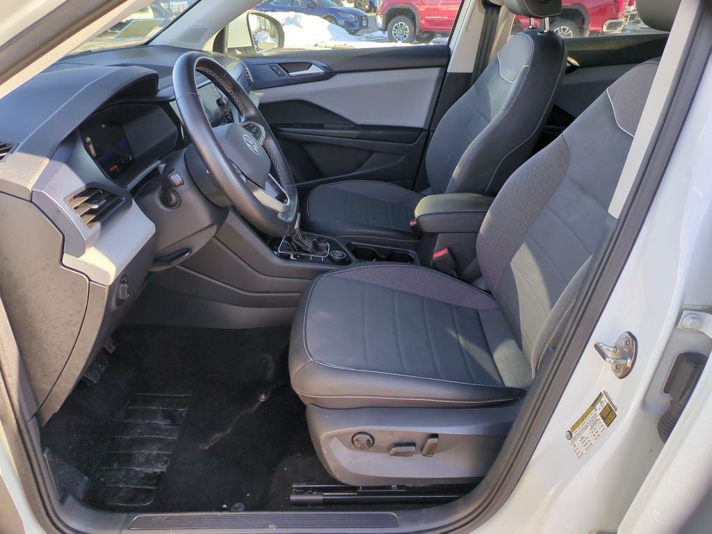 2023 Volkswagen Taos 1.5T SE