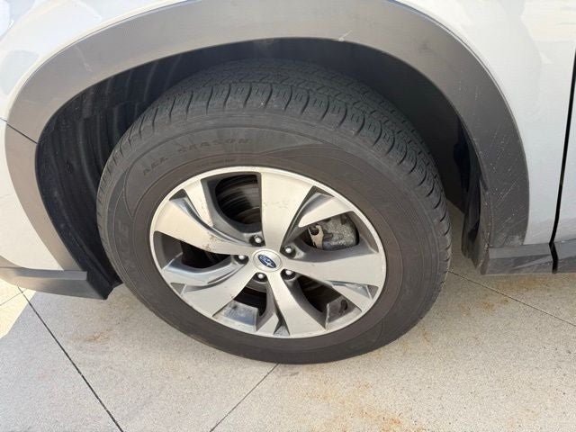 2023 Subaru Ascent Premium