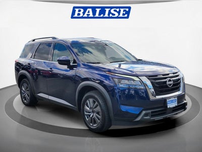 2024 Nissan Pathfinder SV