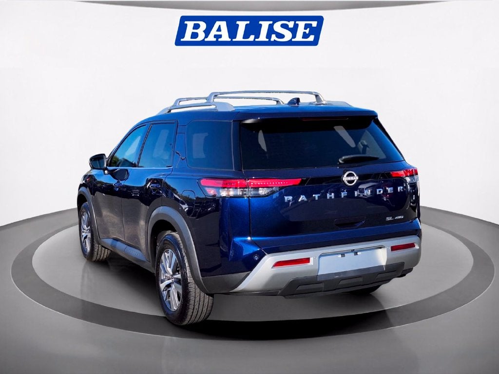 2025 Nissan Pathfinder SL
