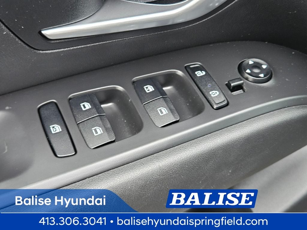 2023 Hyundai Santa Cruz SE