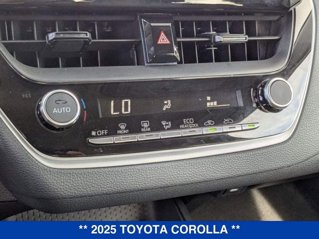 2025 Toyota Corolla LE