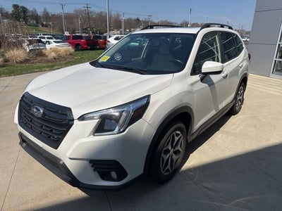 2023 Subaru Forester Premium