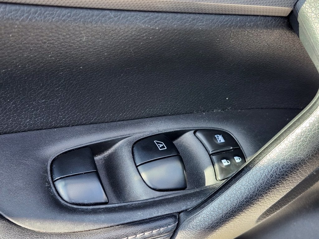 2020 Nissan Rogue Sport SV