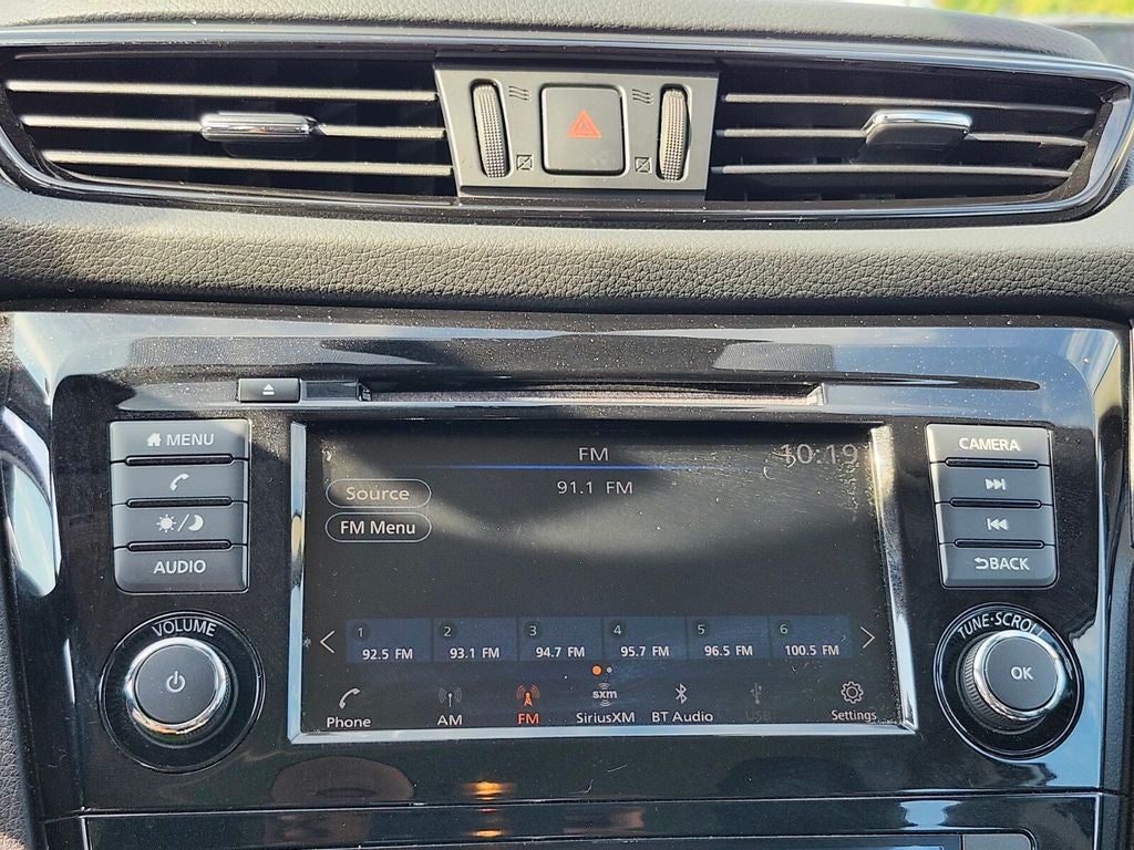 2020 Nissan Rogue Sport SV