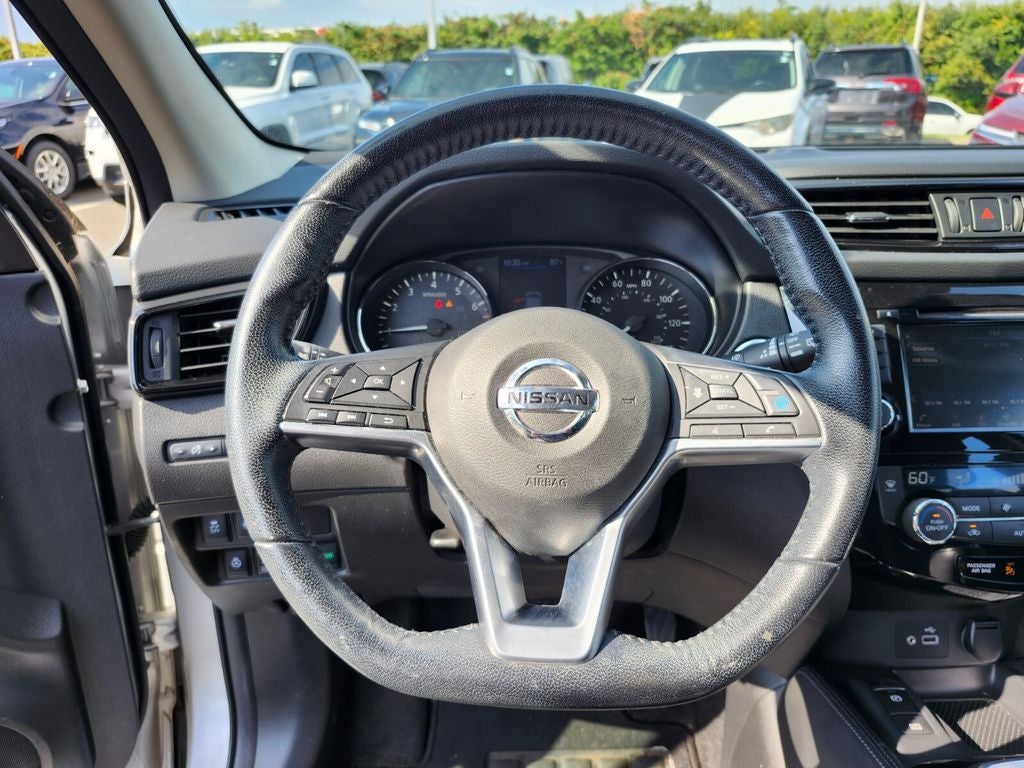 2020 Nissan Rogue Sport SV