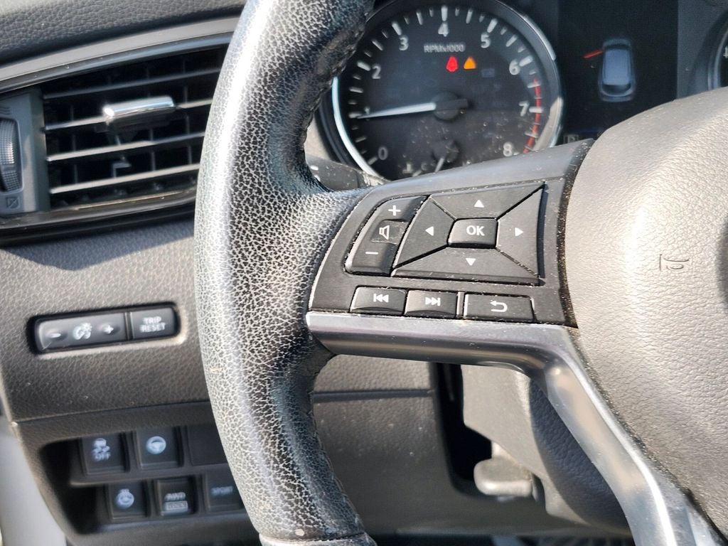 2020 Nissan Rogue Sport SV