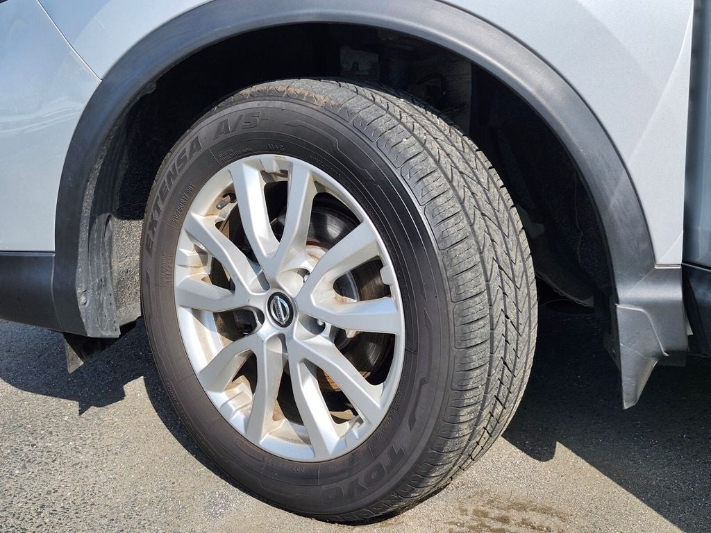 2020 Nissan Rogue Sport SV
