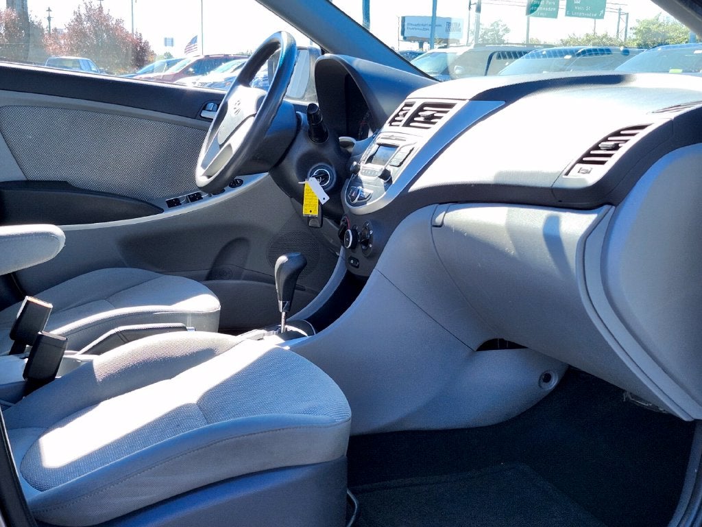 2014 Hyundai Accent GLS