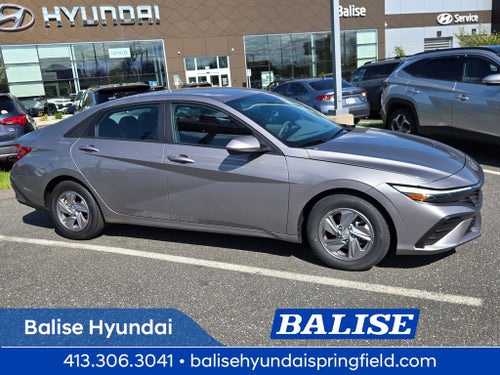 2024 Hyundai Elantra SE