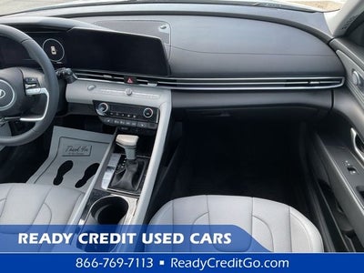 2024 Hyundai Elantra Limited