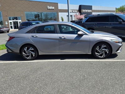 2024 Hyundai Elantra Limited
