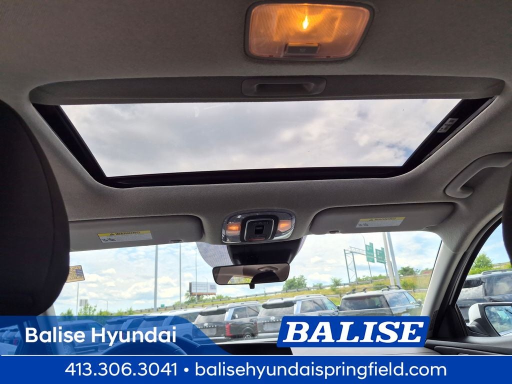 2024 Hyundai Elantra SEL - Photo 15