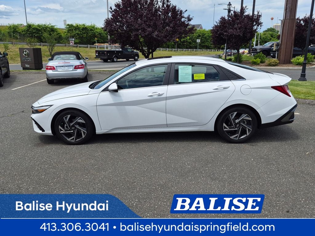 2024 Hyundai Elantra SEL - Photo 6