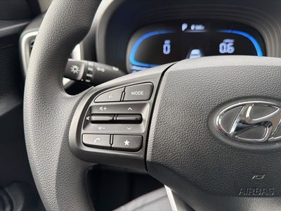 2025 Hyundai Venue SE