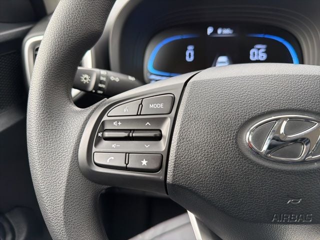 2025 Hyundai Venue SE