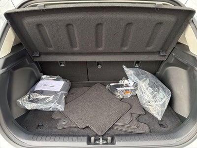 2025 Hyundai Venue SE