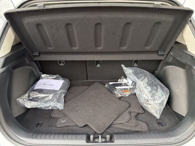 2025 Hyundai Venue SE