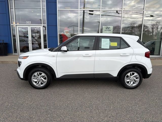 2025 Hyundai Venue SE