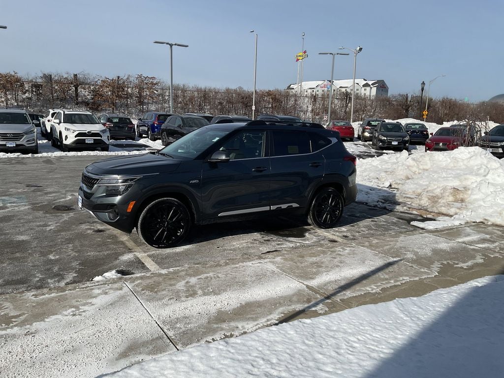 2023 Kia Seltos Nightfall