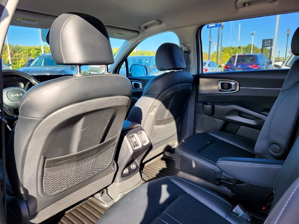 2023 Kia Sorento Hybrid EX