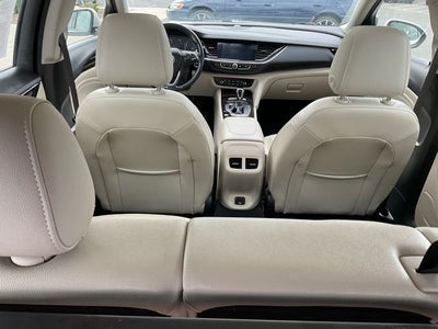 2020 Buick Regal TourX Essence
